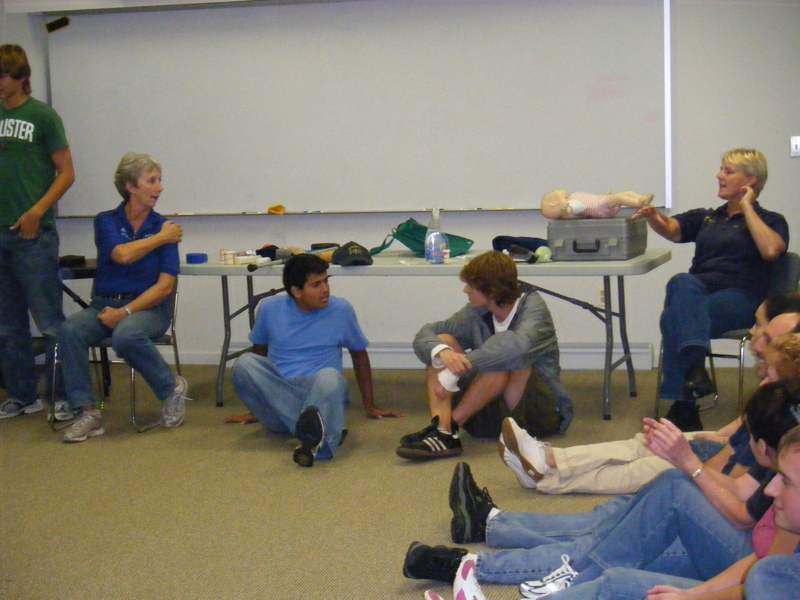 2008_fall_emt_class/images_large/2008_0503julytosept20080211.jpg