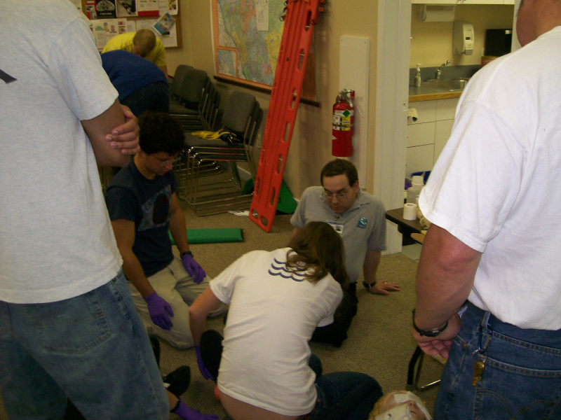 2009_7_emtclass/images_large/100_1356.jpg