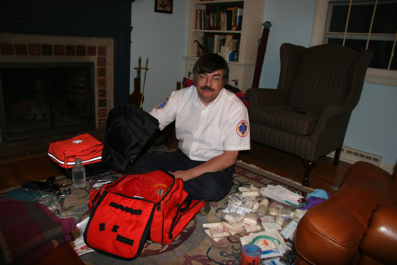 historic_photos/images_large/2005-10-27_Kirk_resorts_jump_bag.jpg