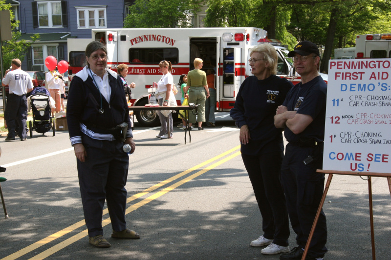 historic_photos/images_large/2005-5-14_4_Bonnie_Lee_Ferrette_Jim_Kenyon_day.jpg