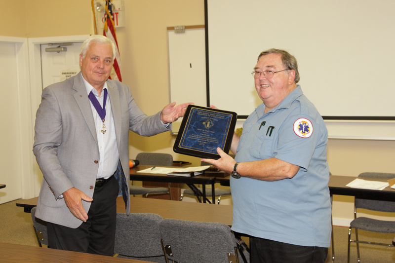 Knights of Columbus Award to Dan Boone